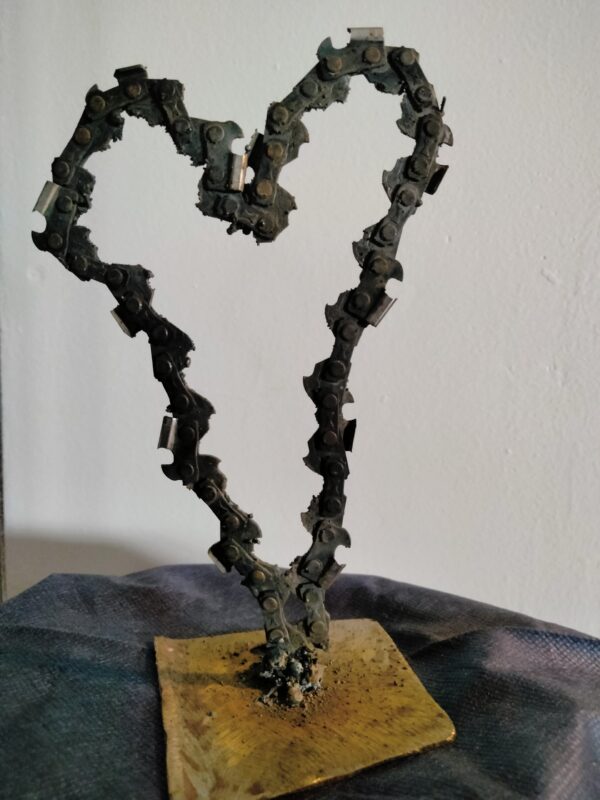 'Strong Heart' No two are the same - Image 2